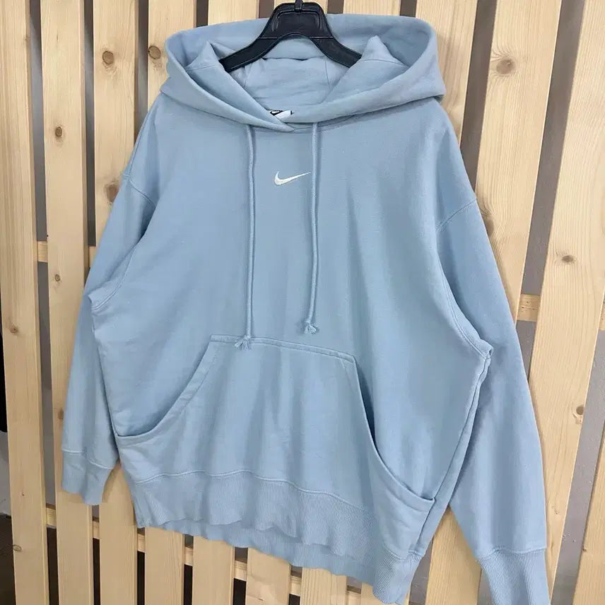 [BUNJANG] Nike Swoosh Hoodie Sky Blue / (L) 나이키 스우시 후드티 하늘색 스카이블루