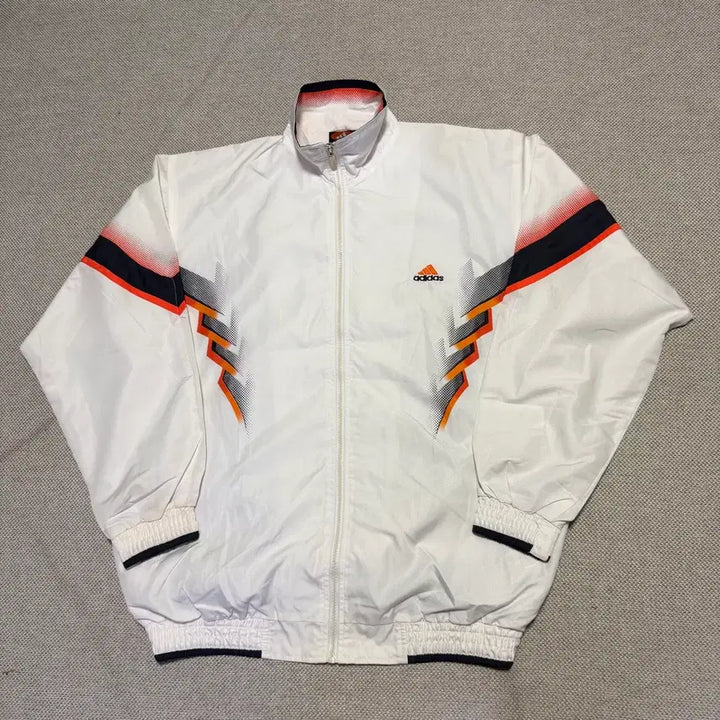[BUNJANG] Adidas Old School Windbreaker Jacket / 아디다스 올드스쿨 바람막이 자켓