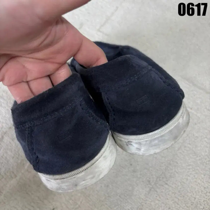 [BUNJANG] Tommy Hilfiger Suede Loafers Navy US 10 / 타미힐피거 로퍼 네이비 280