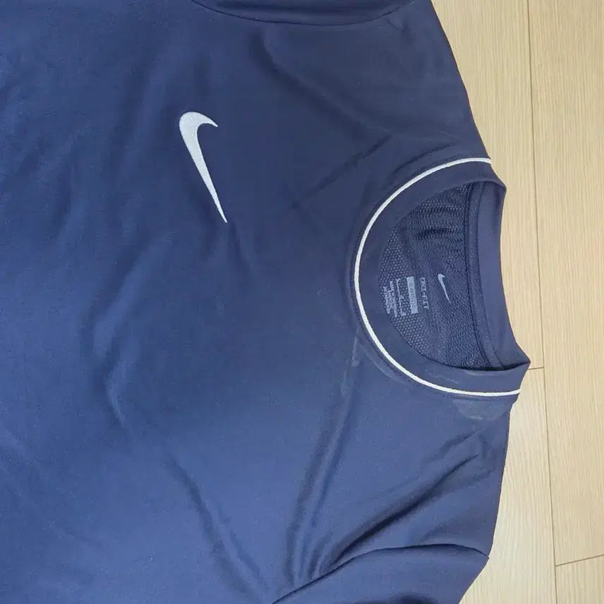 [BUNJANG] Nike Dri-FIT Performance Short Sleeve T-Shirt Navy L / 나이키 드라이핏 기능성 반팔 네이비 L