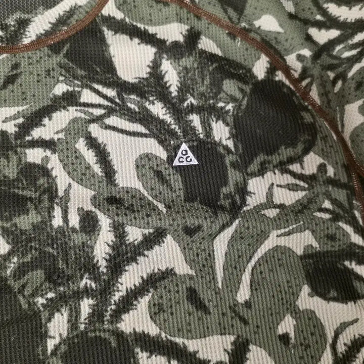 [BUNJANG] Nike ACG Dri-FIT ADV Short Sleeve Top Light Khaki Cargo XL-Tall / 나이키 ACG 드라이핏 ADV 숏슬리브 탑 라이트 카키 카고