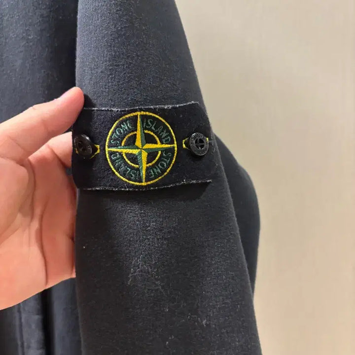 [BUNJANG] Stone Island Hooded Zip-Up Jacket Black / 스톤아일랜드 후드집업