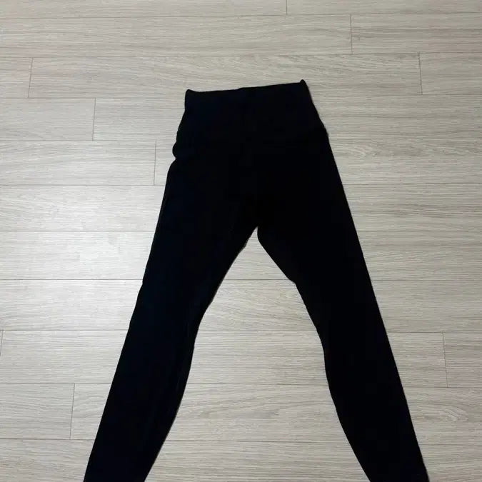[BUNJANG] Lululemon Align Leggings 24-Inch Asian Fit / 룰루레몬 얼라인 레깅스 24인치 아시안핏
