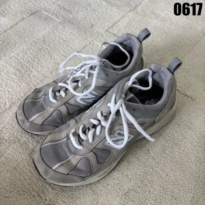 [BUNJANG] New Balance 678 Grey Sneakers (230mm) / 뉴발란스 678 그레이 스니커즈 230