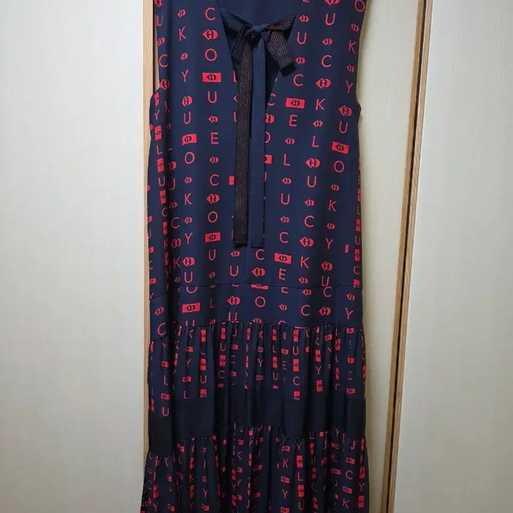 [BUNJANG] Lucky Chouette Navy &amp; Red Lettering Long Dress / 럭키슈에뜨 롱원피스 [36]