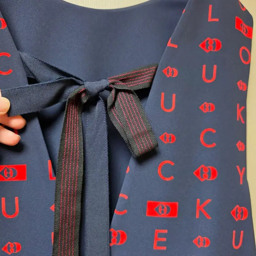 [BUNJANG] Lucky Chouette Navy &amp; Red Lettering Long Dress / 럭키슈에뜨 롱원피스 [36]