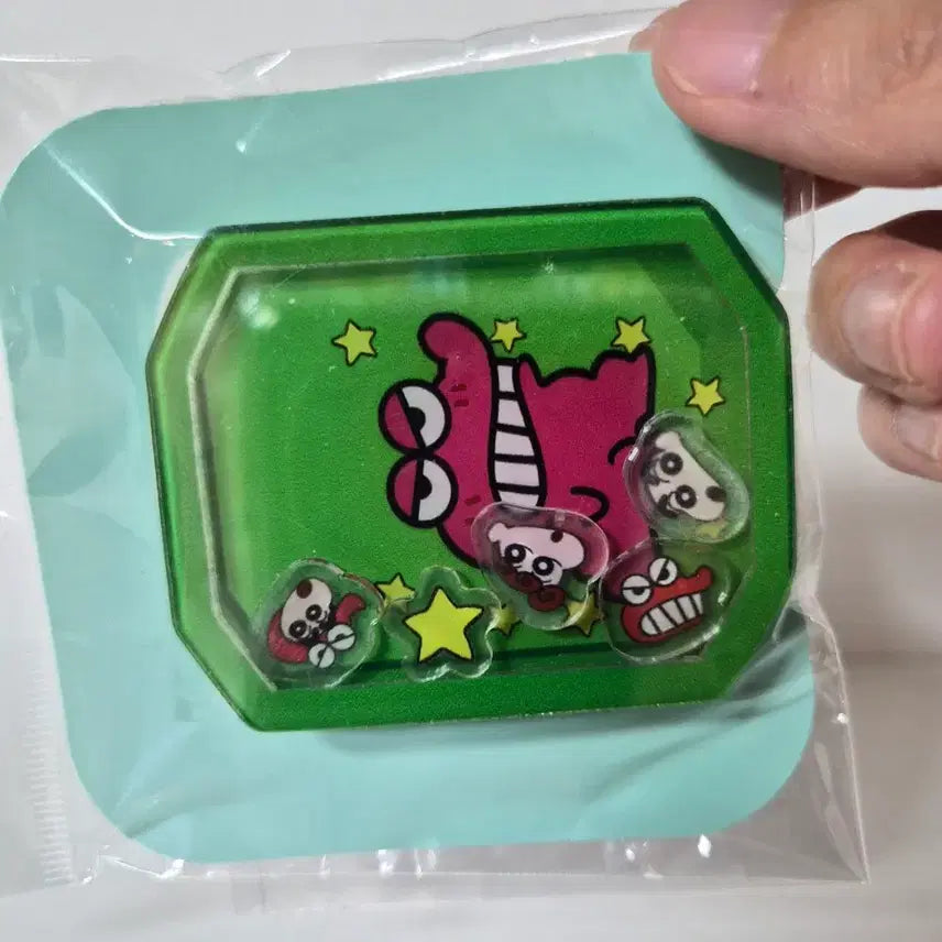 [BUNJANG] Crayon Shin-chan Choco-bi Shaker Grip Tok / 짱구 초코비 쉐이커 그립톡