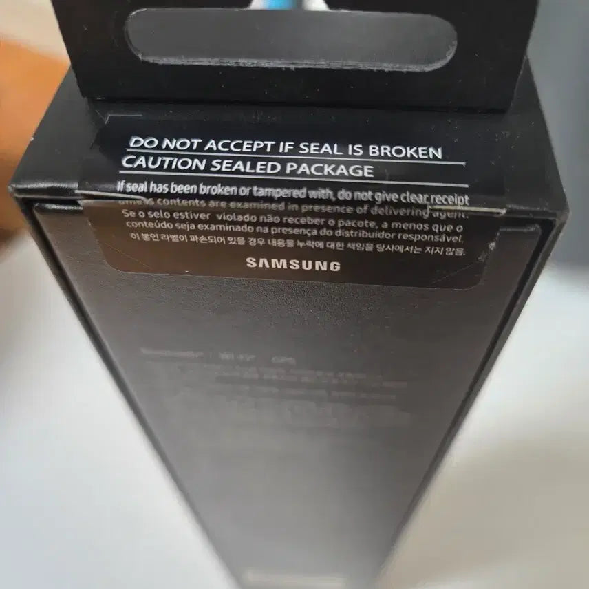 [BUNJANG] Samsung Galaxy Watch 5 Pro 45mm Bluetooth Gray Titanium Sealed / [미개봉] 갤럭시 워치5 프로 45mm 그레이 티타늄 (블루투스)