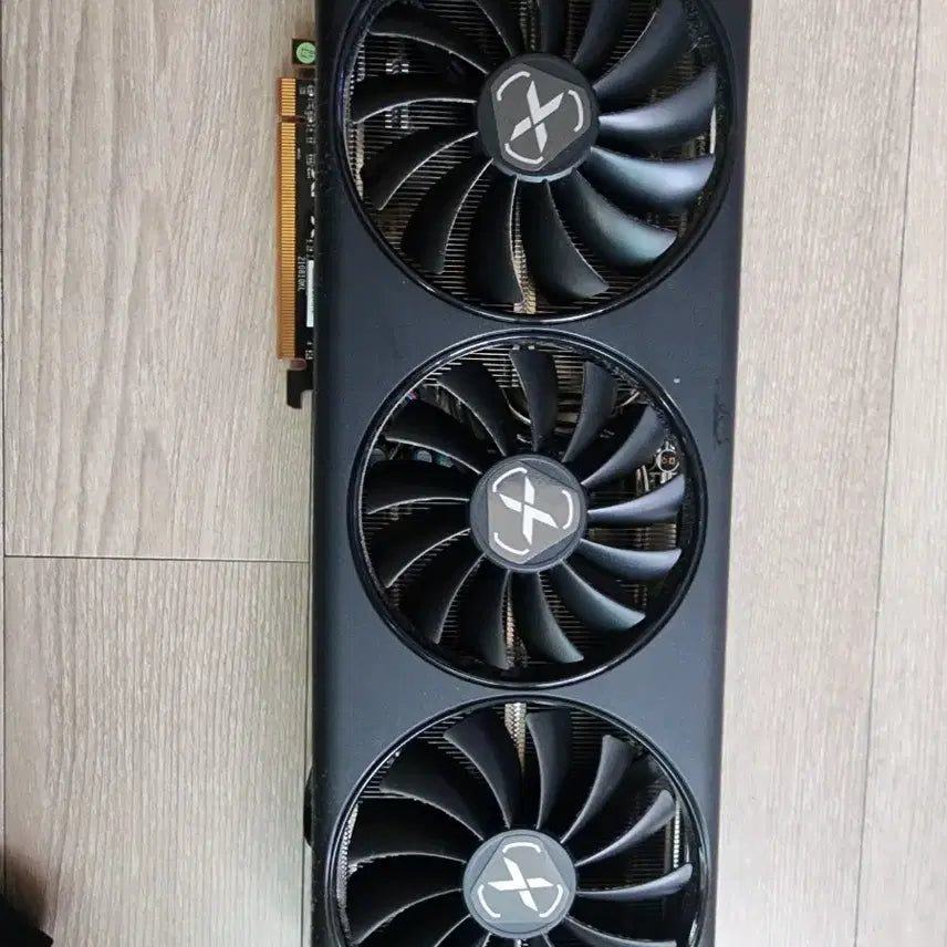 [BUNJANG] XFX RX 6800 Graphics Card / xfx rx6800 그래픽카드 보증O