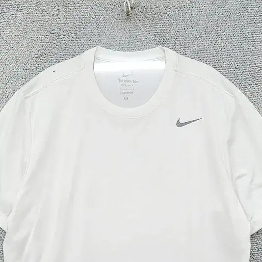 [BUNJANG] Nike White Dri-FIT Training T-Shirt (L) / 나이키 화이트 기능성 트레이닝 반팔티 L