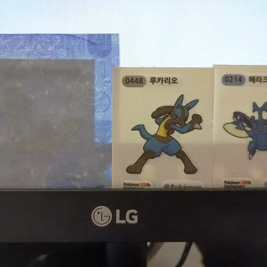 [BUNJANG] Pokemon 30th Anniversary Sticker Bundle / 일괄)포켓몬 30주년 띠부씰 (팬텀, 이벨타르, 썬더, 루카리오 등)