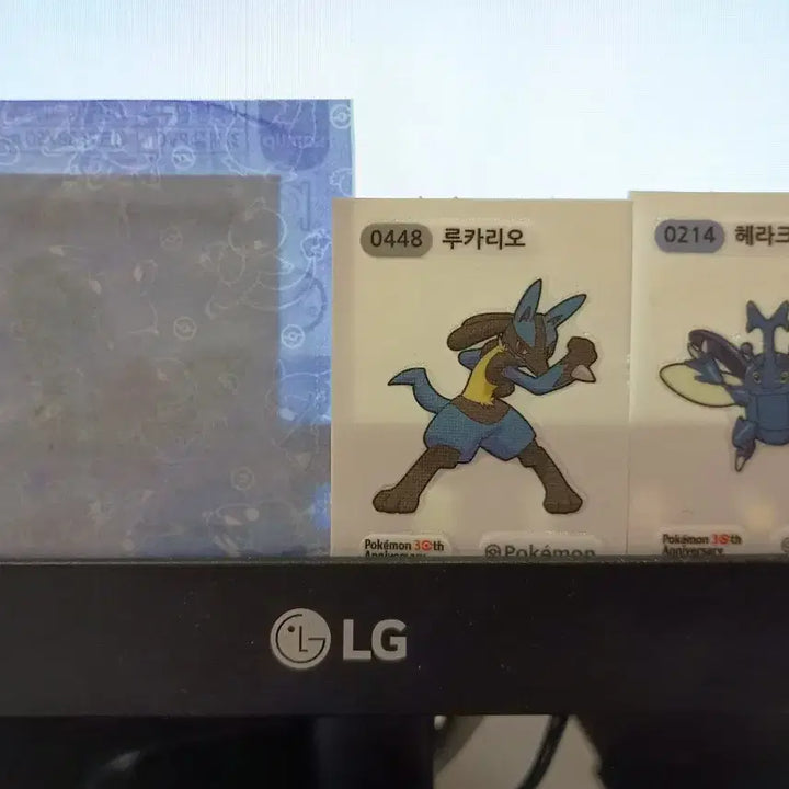 [BUNJANG] Pokemon 30th Anniversary Sticker Bundle / 일괄)포켓몬 30주년 띠부씰 (팬텀, 이벨타르, 썬더, 루카리오 등)