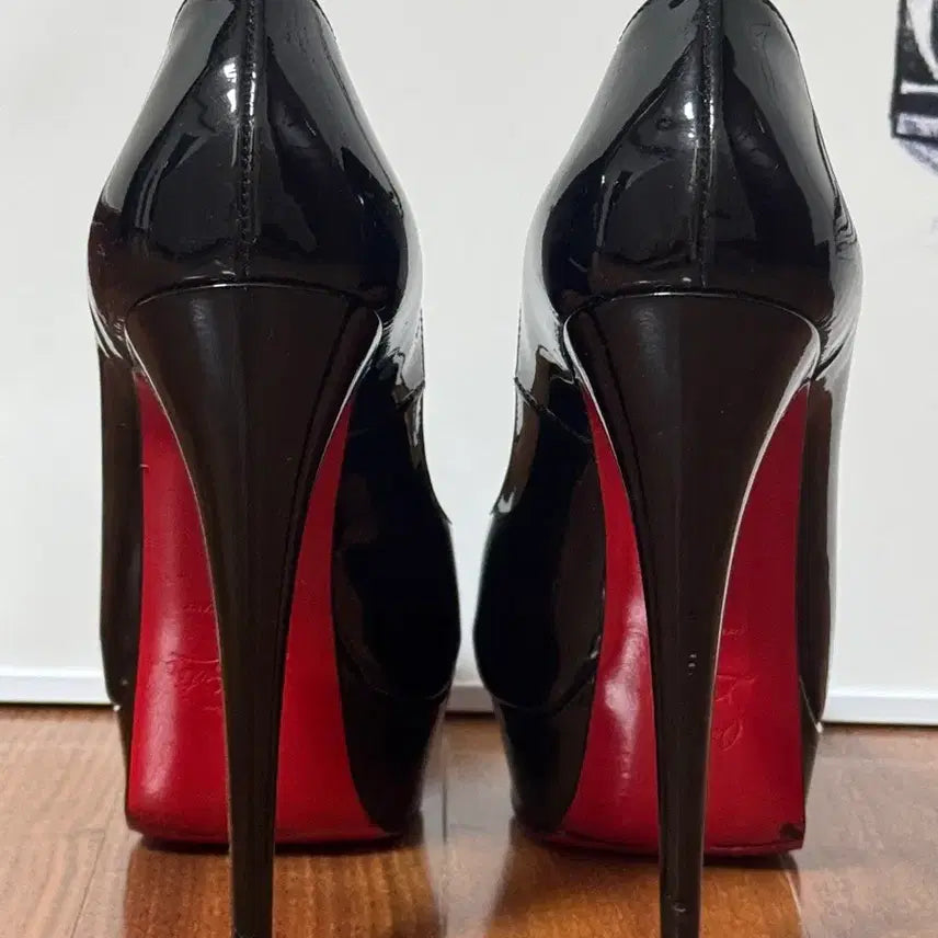 [BUNJANG] Christian Louboutin Black Patent Open Toe Platform Heels - Size 37 / [정품] 크리스찬 루부탱 오픈토 플랫폼 힐 37