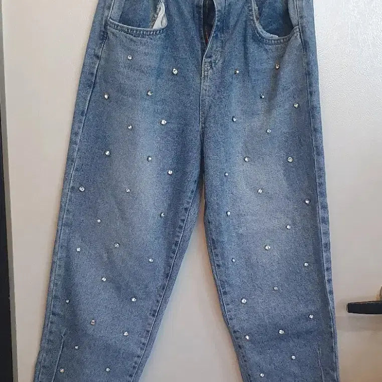 [BUNJANG] Denim Pants with Cubic String Waist Banding (Size S) / 청바지 큐빅 스트링 허리 밴딩 데님바지 S
