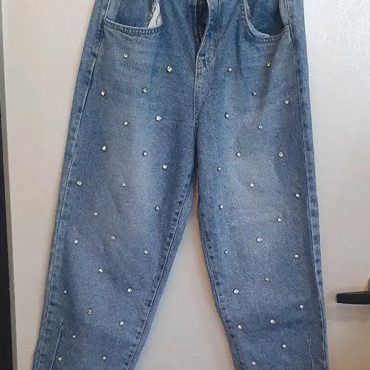 [BUNJANG] Denim Pants with Cubic String Waist Banding (Size S) / 청바지 큐빅 스트링 허리 밴딩 데님바지 S
