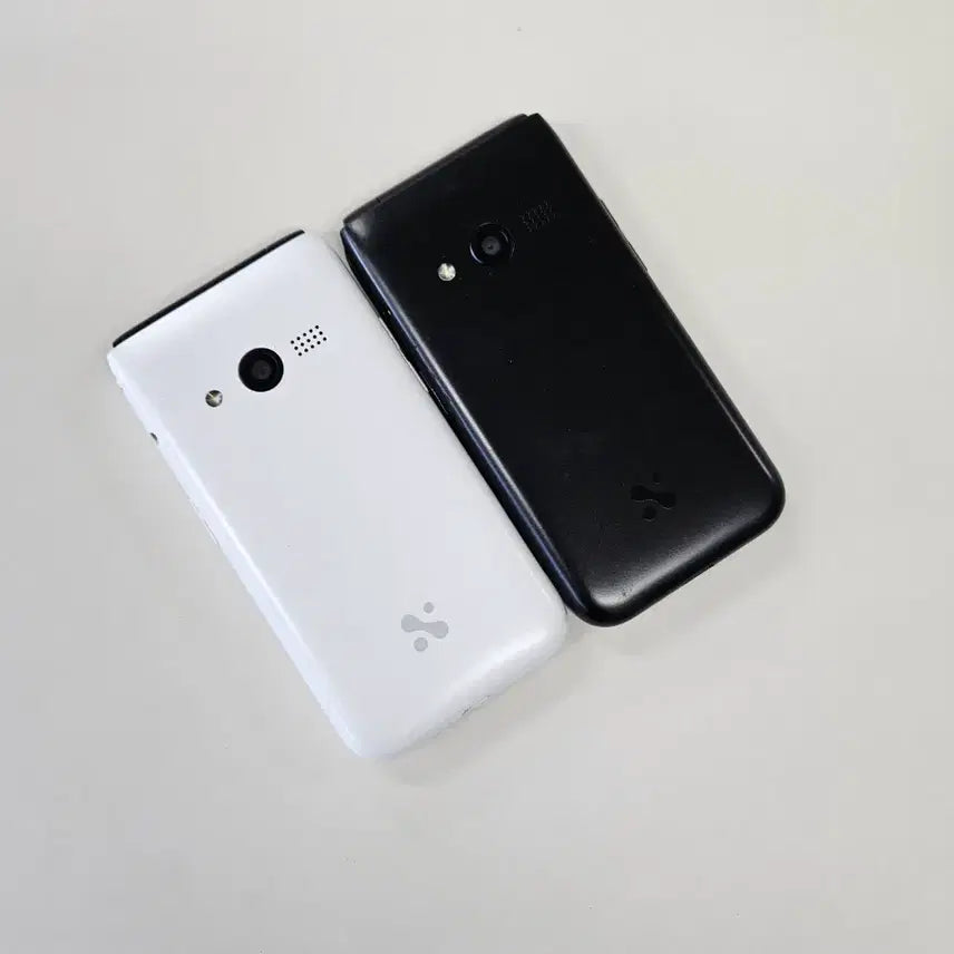 [BUNJANG] Samsung M120 Folder Phone (Black/White) / SS급 폴더폰 M120  팝니다 정상해지 중고폰 단말기 할인가능