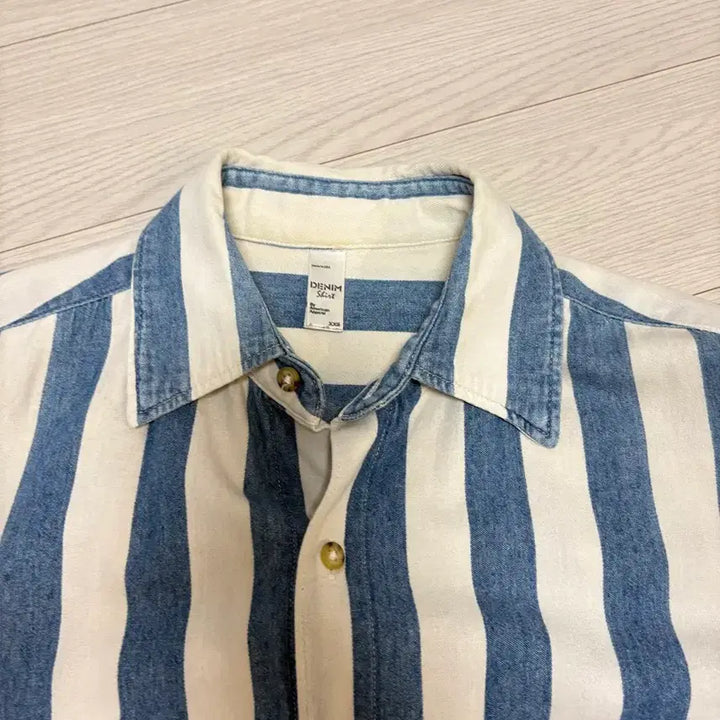 [BUNJANG] American Apparel Striped Shirt XXS / 빈티지 아메리칸 어패럴 스트라이프 셔츠 XXS