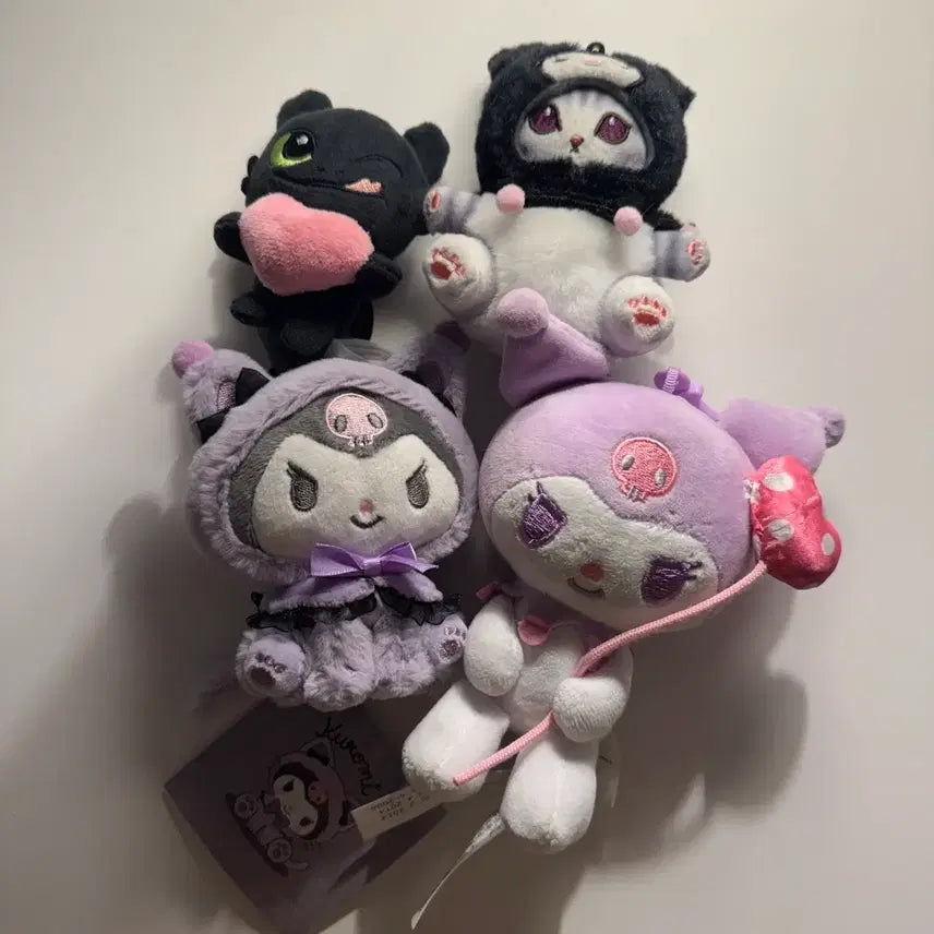 [BUNJANG] Kuromi Figure Bundle Set / 쿠로미 등 인형 일괄