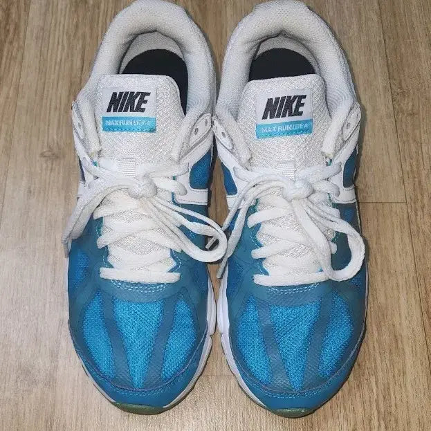 [BUNJANG] Nike Max Run Light Running Shoes / 나이키 남여공용 맥스 런라이트 러링화, 운동화-(245)거의 새것에 가깝