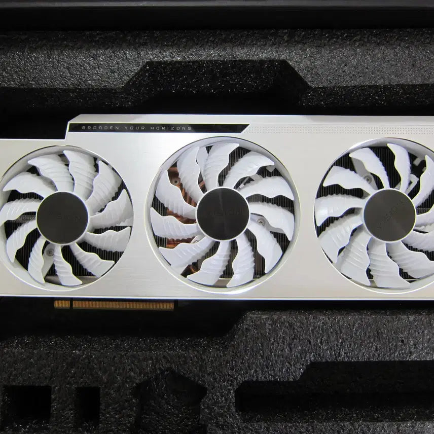 [BUNJANG] Gigabyte RTX 3080 VISION OC D6X 10GB Graphics Card / 기가바이트 RTX 3080 VISION OC D6X 10GB