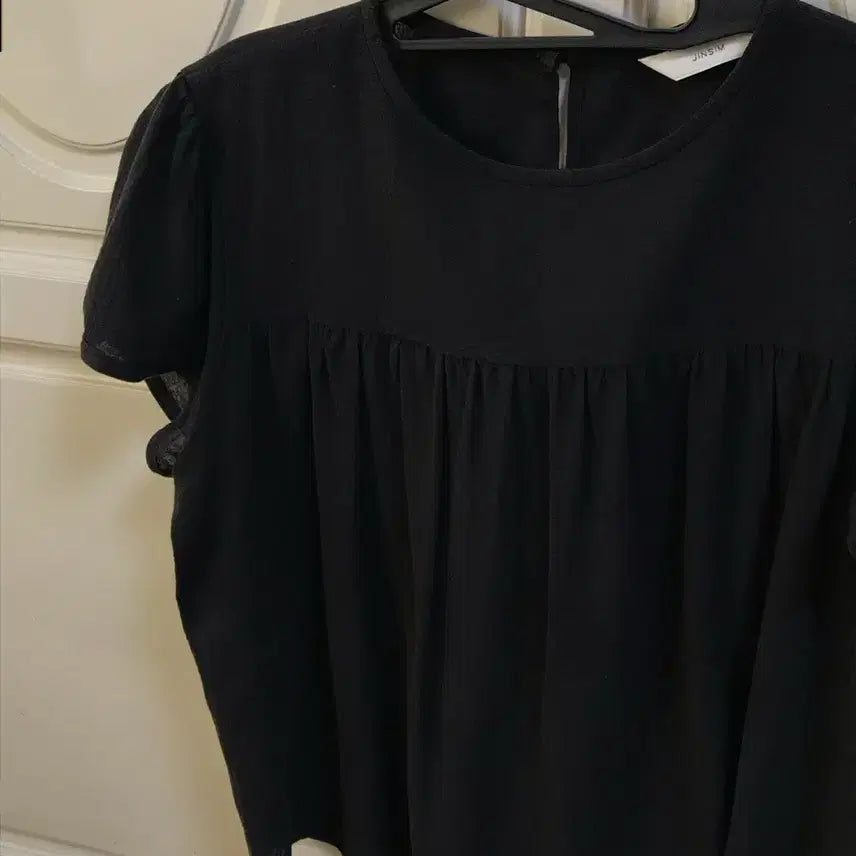 [BUNJANG] JINSIM Black Frill Blouse / 진심 JINSIM 블랙 프릴 블라우스 파운더스 포레스트