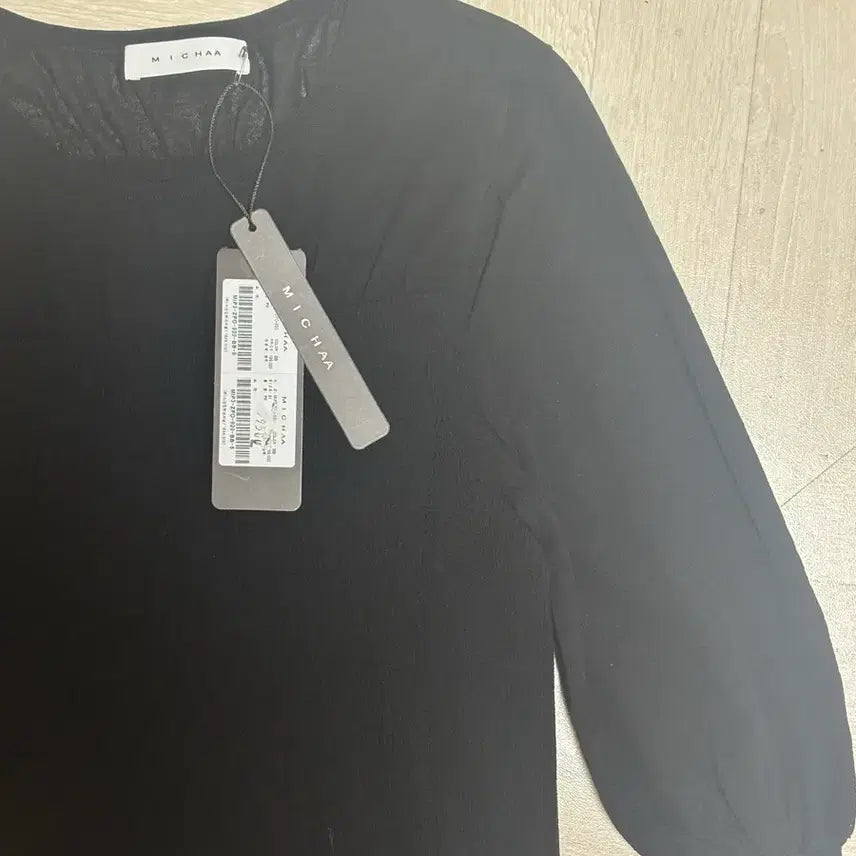 [BUNJANG] MICHAA Black Puff Sleeve Summer Knit / 미샤 블랙 퍼프 소매 여름 니트 5(6)