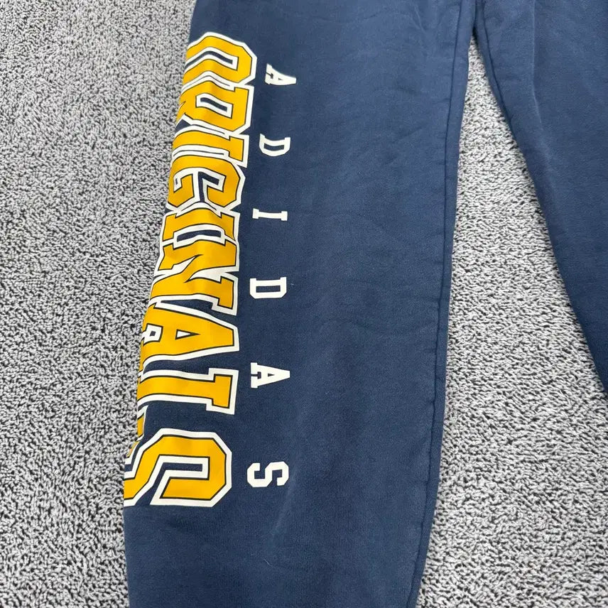 [BUNJANG] Adidas Originals Navy Training Pants L / 아디다스 오리지널스 네이비 트레이닝 팬츠 L