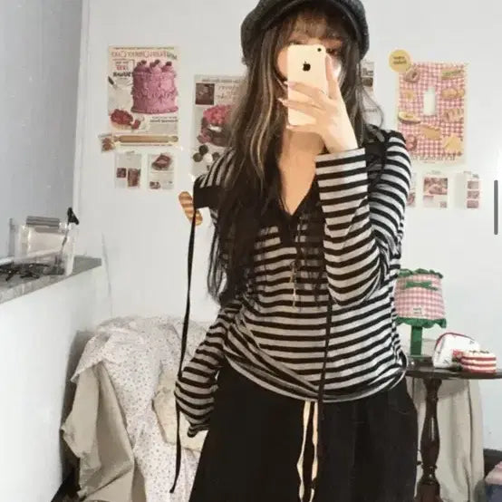 [BUNJANG] Ddalgi Boutique Black Sesame Striped Hoodie / 딸기부티크 흑임자 단가라 후디