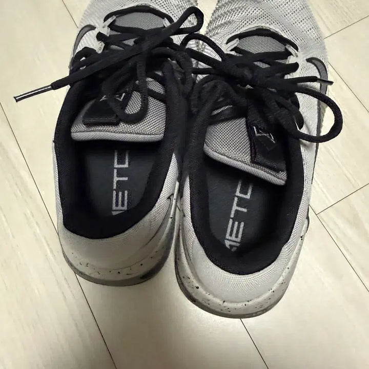 [BUNJANG] Nike Metcon 9 Light Iron Ore (265) / 나이키 메트콘 9 라이트 아이언 오어 / 265