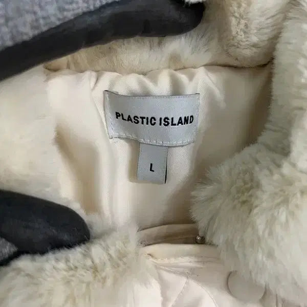 [BUNJANG] Plastic Island Quilted Padded Jacket with Fur Collar [XL] / 플라스틱 아일랜드 퍼 카라 누빔 퀄딩 패딩 자켓 아우터 [XL]