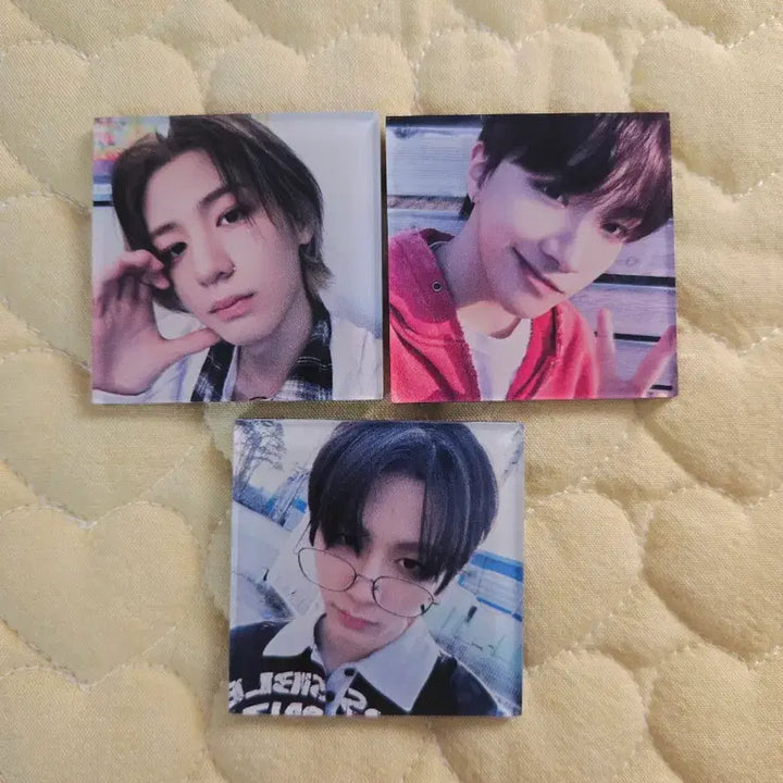 [BUNJANG] BOYNEXTDOOR No Genre Magnet Set (3 pcs) - Taesan, Leehan, Yunhak / (3개일괄) 보넥도 노장르 마그넷 태산,이한,운학