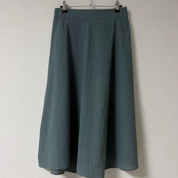 [BUNJANG] So Wool Nylon Skirt / So wool 쏘울 나일론 스커트