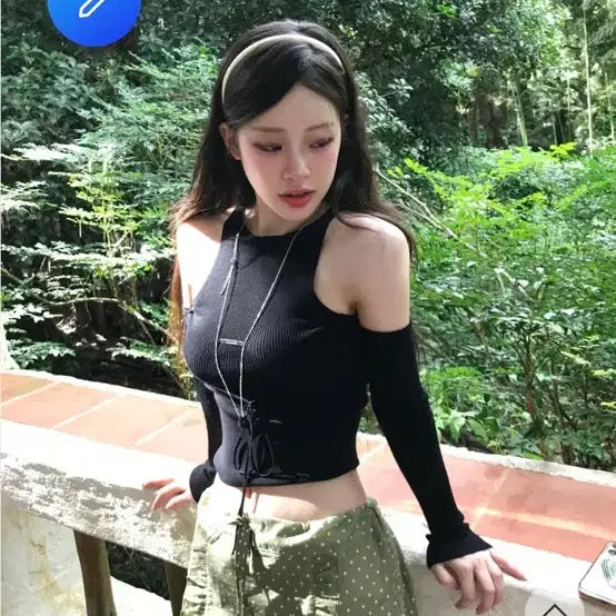 [BUNJANG] Cloud Emotion Airy Signature Halter Ribbon Top / 클라우드이모션 에어리 시그니처 홀터 리본 탑