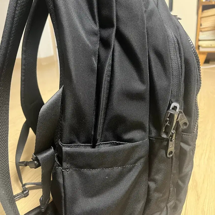 [BUNJANG] Kangol Backpack / 캉골 백팩