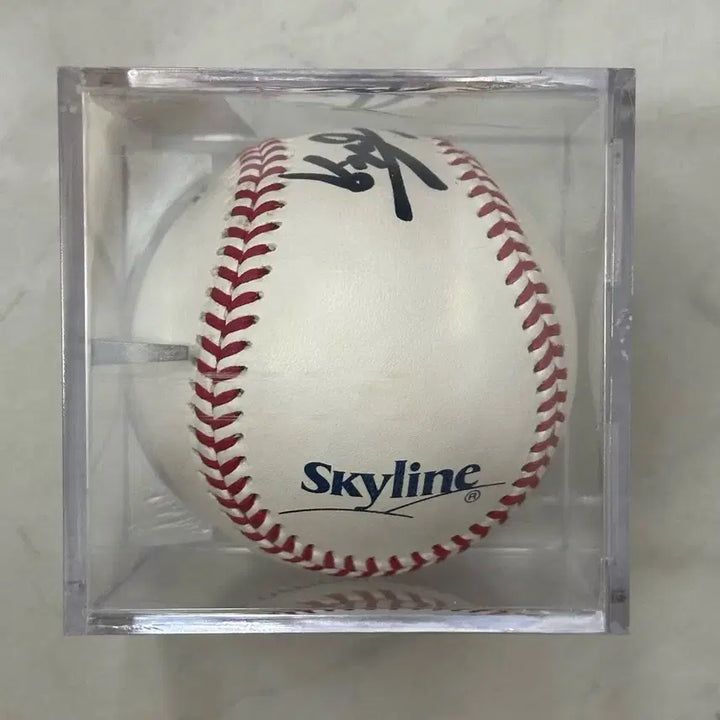[BUNJANG] Kim Kwang-hyun Signed Official Baseball / SSG랜더스 SK와이번스 김광현 공인구 친필 싸인볼 판매