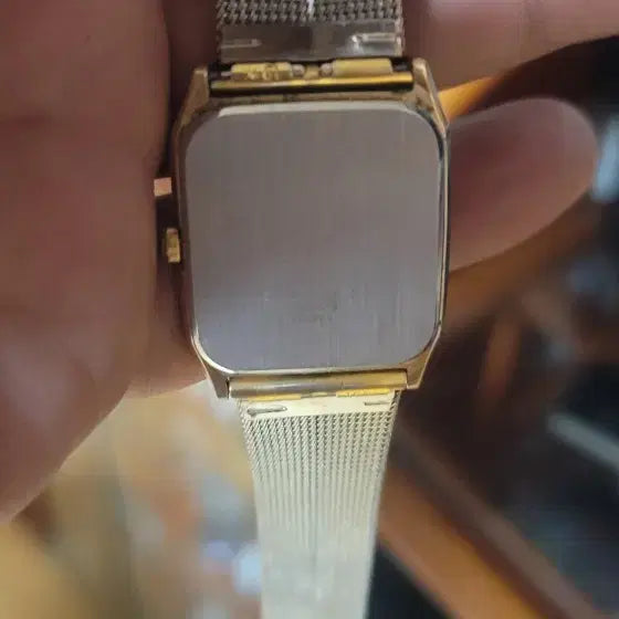 [BUNJANG] Citizen Vintage Quartz Gold Watch / 클래식한 매력의 빈티지 시티즌(CITIZEN) 쿼츠 골드 시계6월17일