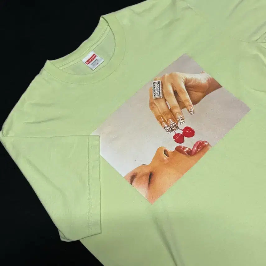 [BUNJANG] Supreme Cherries T-Shirt / SUPREME 슈프림 cherries t shirts M