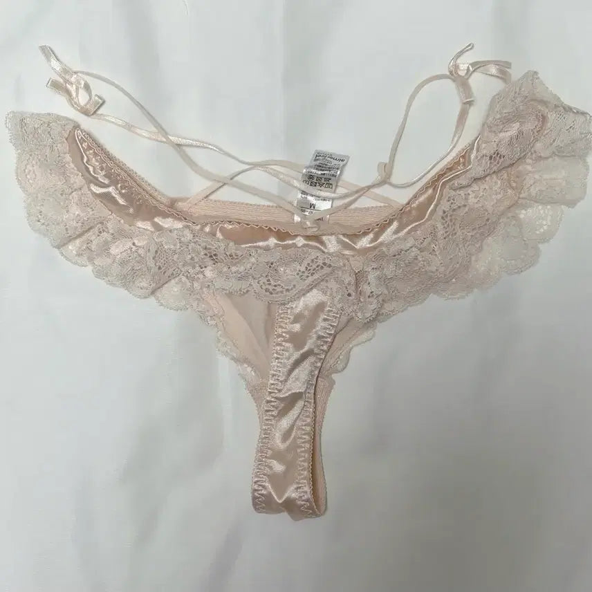 [SOLD OUT] 에메필 프릴 티팬티