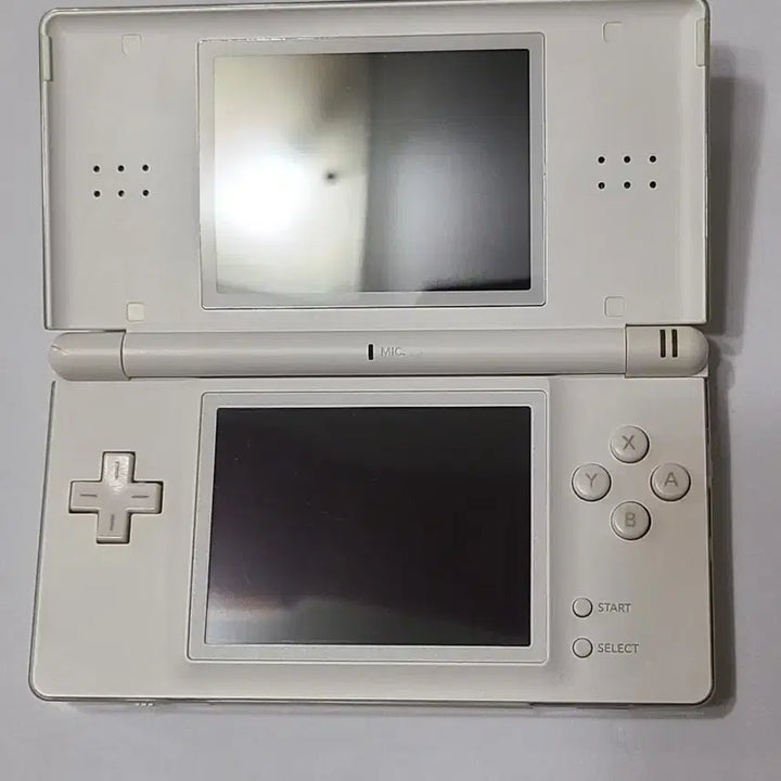[SOLD OUT] 닌텐도 ds lite