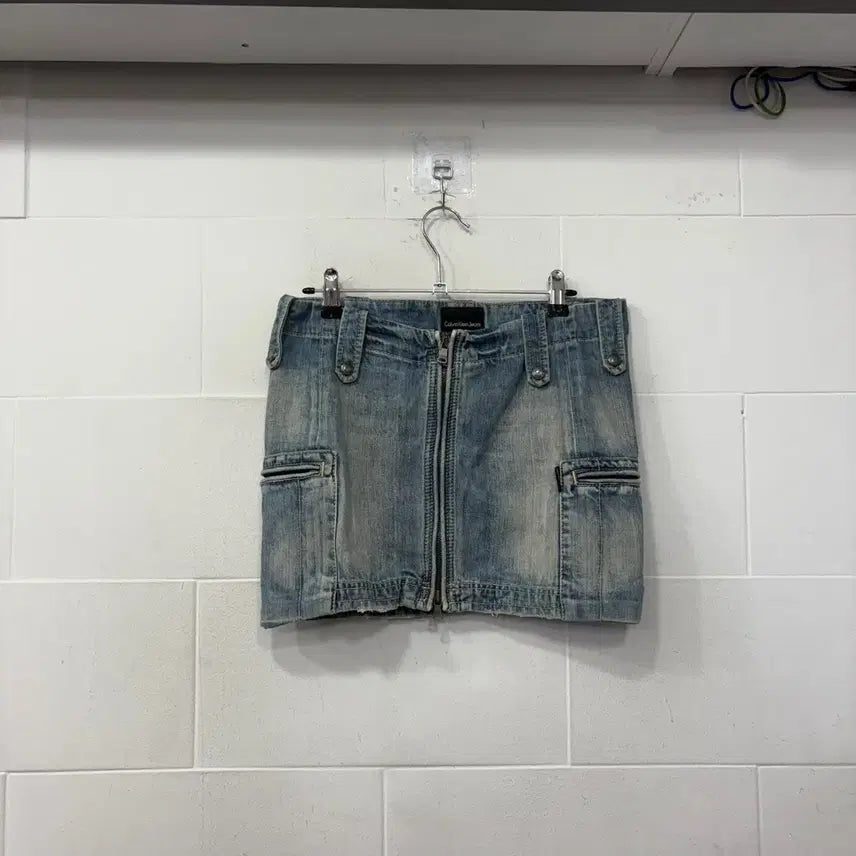 [BUNJANG] Calvin Klein Y2K Denim Cargo Mini Skirt / CK 캘빈 Y2K 데님 카고 미니 스커트