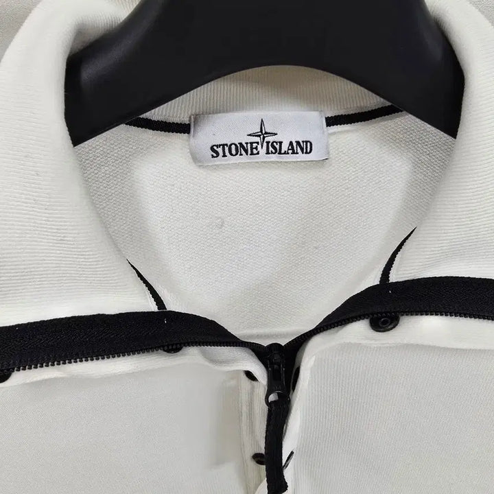 [BUNJANG] Stone Island Half-Zip Polo T-Shirt Size S (Recommended 90-95) / 스톤아일랜드 하프집업 카라 티셔츠 s사이즈 90 95 판매