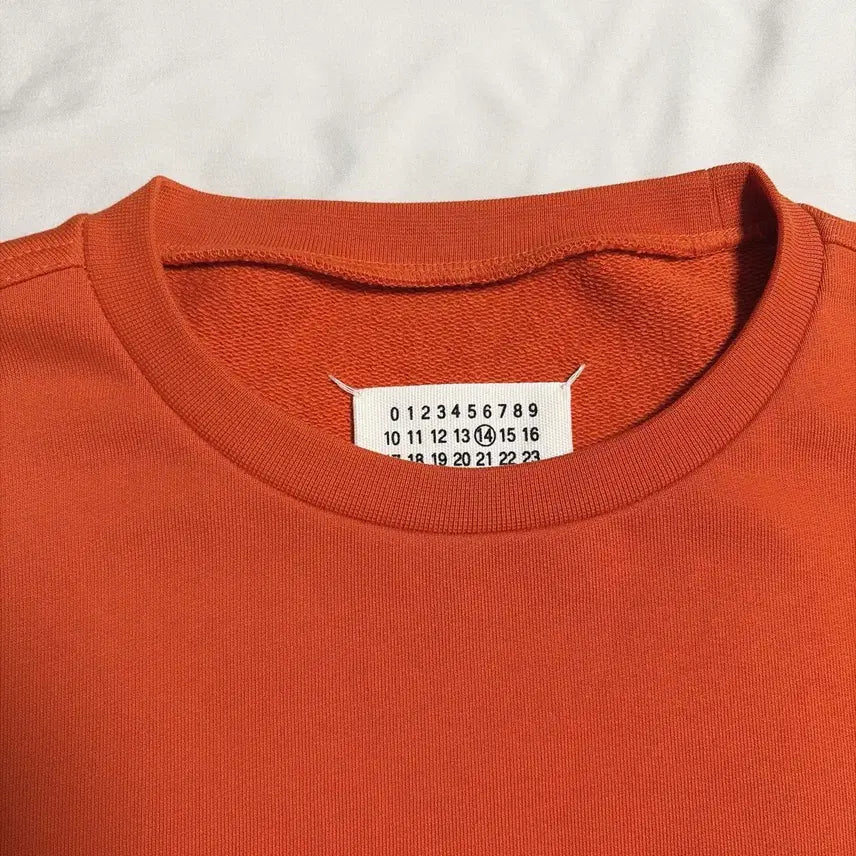 [BUNJANG] Maison Margiela Orange Elbow Patch Sweatshirt Size 48 / 메종마르지엘라 오렌지 엘보우패치 스웨트셔츠 48