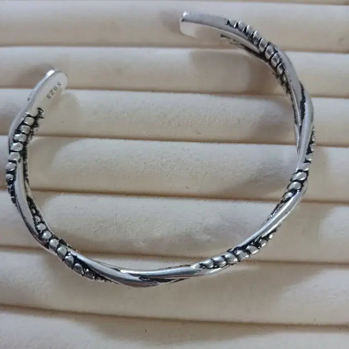 [BUNJANG] 925 Sterling Silver Twist Bangle Bracelet for Men / 925 꼬임 뱅글 남자팔찌(새상품)