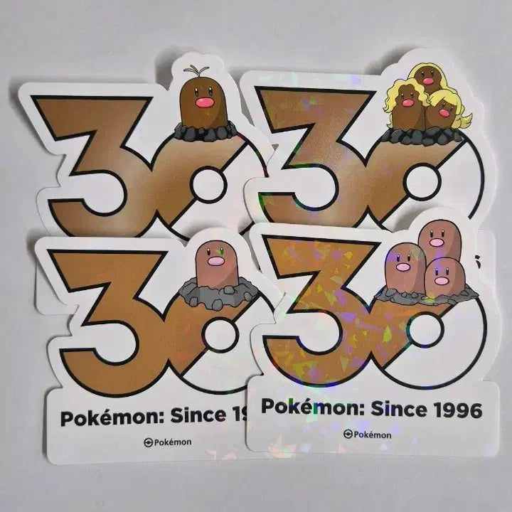 [BUNJANG] Pokemon 30th Anniversary Logo Sticker Diglett Dugtrio Alolan / [판매/교환] 포켓몬 30주년 로고 스티커 디그다 닥트리오 알로라