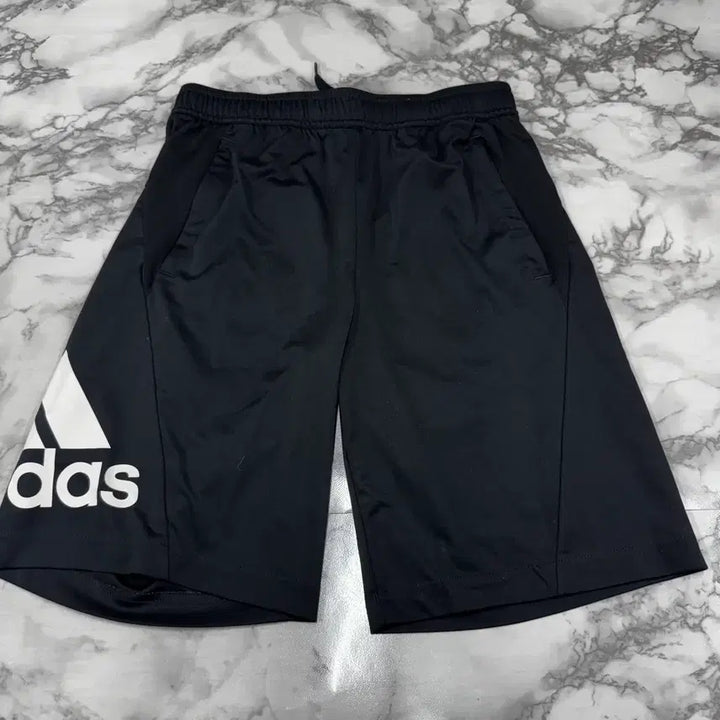[BUNJANG] Adidas Training Shorts - Size L / 아디다스 트레이닝 반바지 L