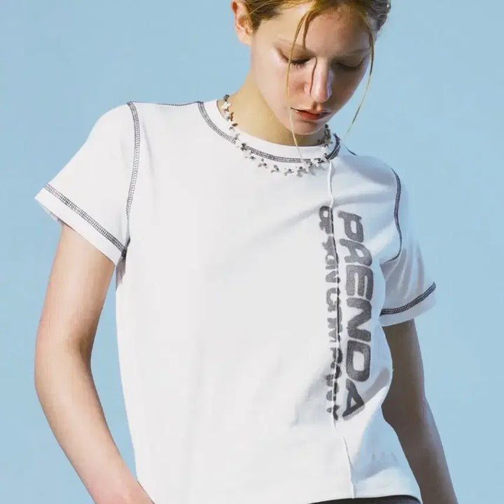 [BUNJANG] Frenda White Short Sleeve T-Shirt / (미개봉 새상품) 프렌다 화이트 반팔