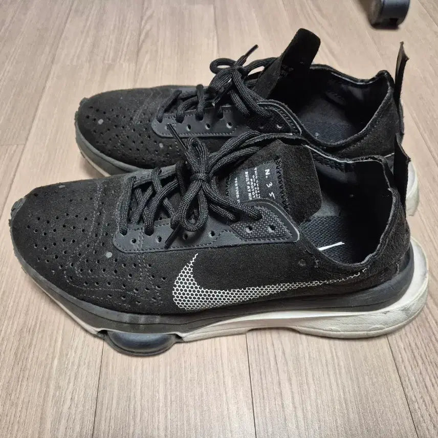 [BUNJANG] Nike N.354 Air Zoom Type Black Sneakers (240) / 나이키 N.354 에어 줌 타입 블랙 (240)