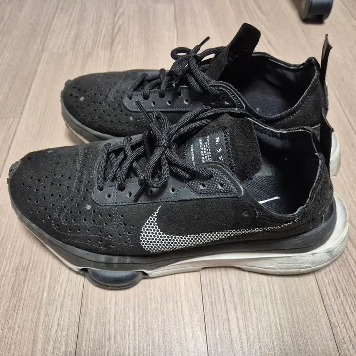 [BUNJANG] Nike N.354 Air Zoom Type Black Sneakers (240) / 나이키 N.354 에어 줌 타입 블랙 (240)