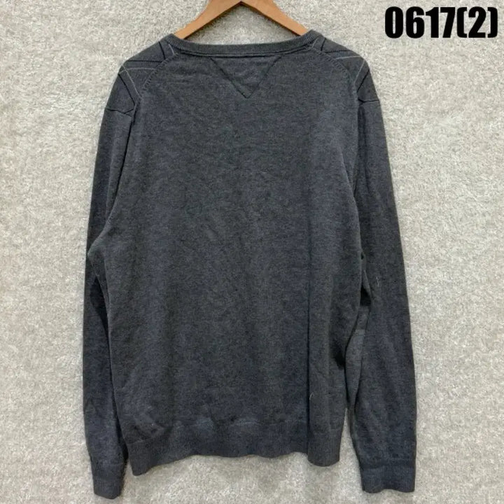 [BUNJANG] Tommy Hilfiger Argyle V-Neck Knit Sweater XL Charcoal Grey / 타미힐피거 아가일 브이넥 니트 xl