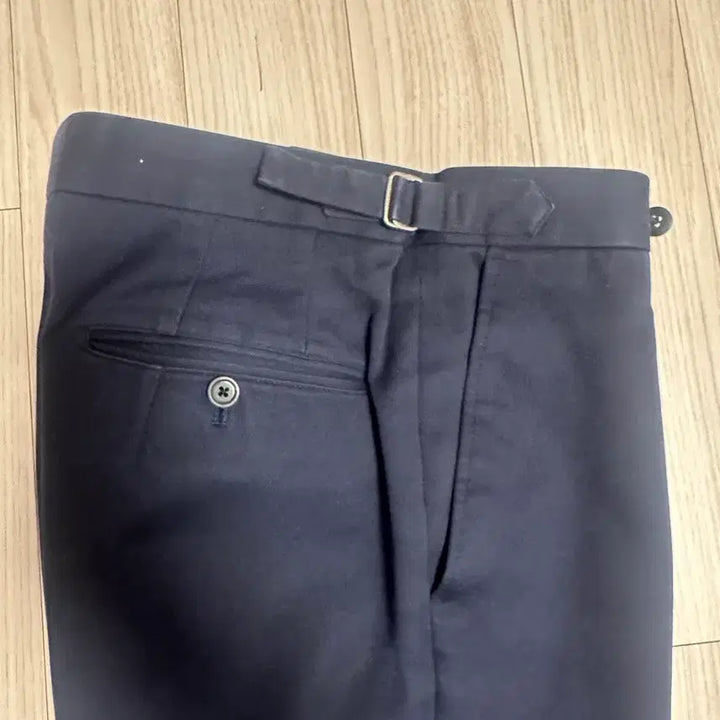 [SOLD OUT] 사르톨로지 구루카 남자 면바지
